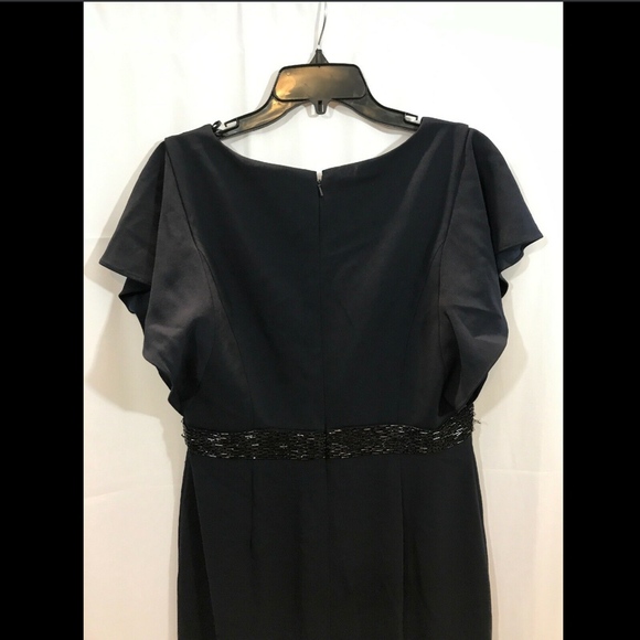 NEW $480 Carmen Marc Valvo Draped & Beaded‎ Gown in Midnight Blue [SZ 10 ] - Picture 8 of 8